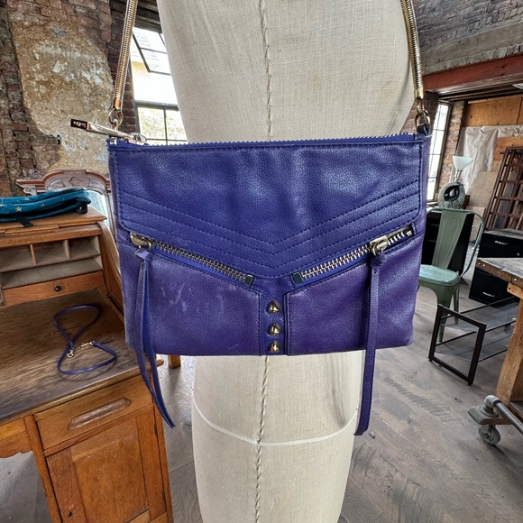 Botkier cross body or shoulder bag - Picture 6 of 8